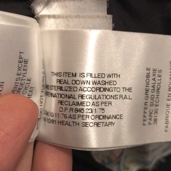 Moncler long puffer jacket with fur - Picture 6 of 8